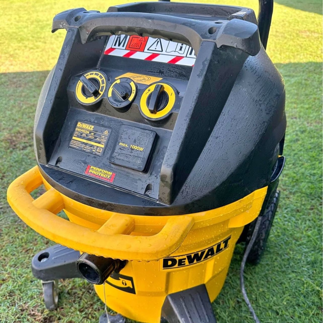 Professional cleaning equipment, Cleaner On The Go